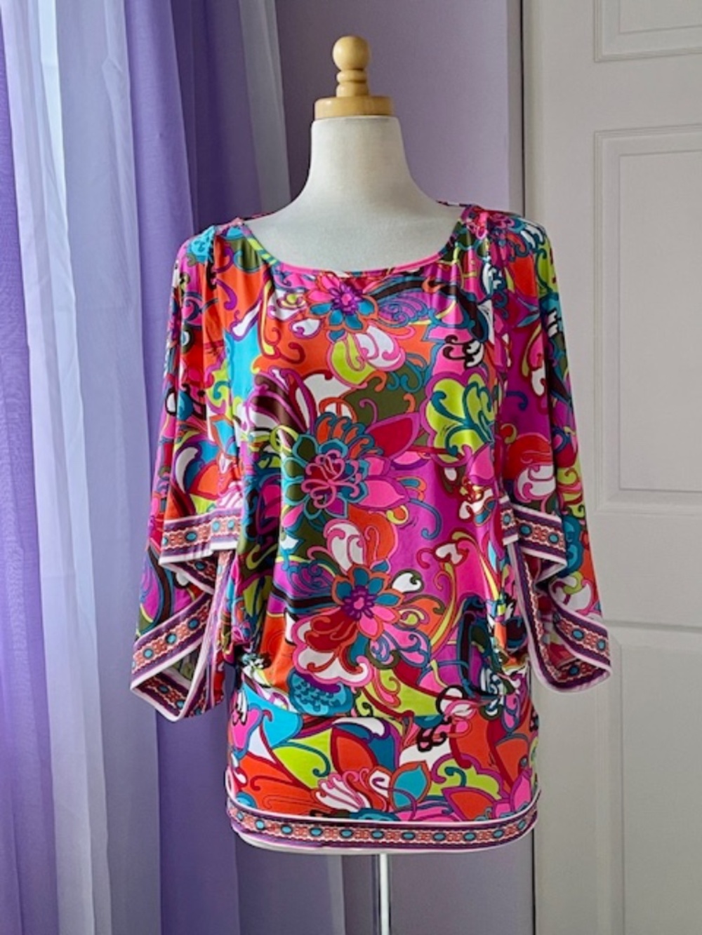 Trina Turk Floral Swim Cover-Up Tunic Dress Size SMALL LIke NEW